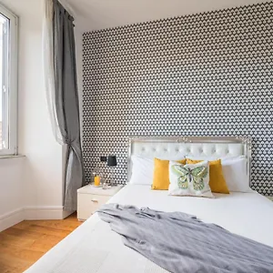 https://small-luxury-rome.it-romehotels.com